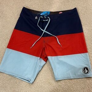 Volcom Men's Tri-Tone Board Shorts - Navy, Red, Light Blue